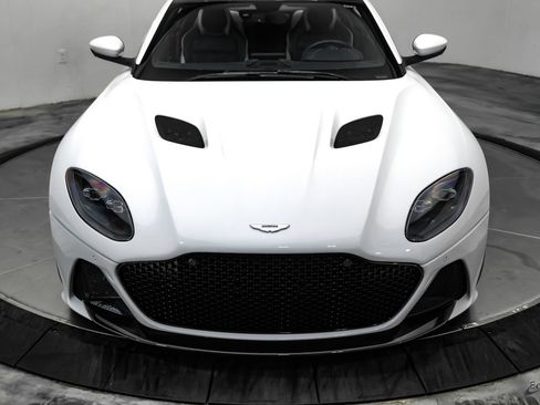 Used 2023 Aston Martin DBS Coupe RWD image 35