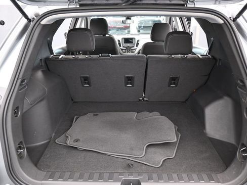 Used 2023 Chevrolet Equinox LS FWD image 38