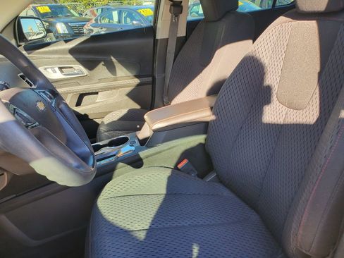 Used 2013 Chevrolet Equinox LS image 19