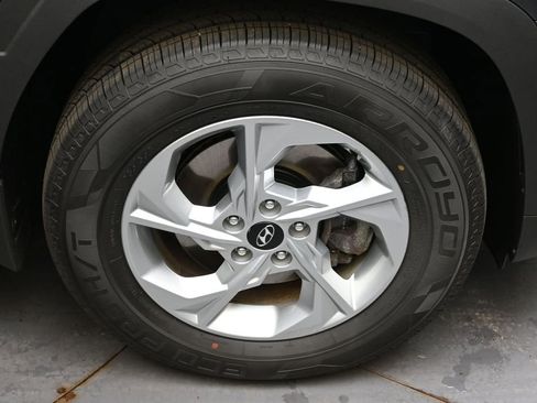 Certified 2023 Hyundai Tucson SEL AWD/4WD image 10
