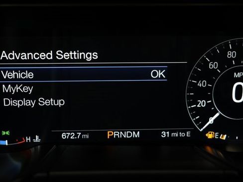 Used 2022 Ford Mustang Shelby GT500 w/ Carbon Fiber Track Pack image 95