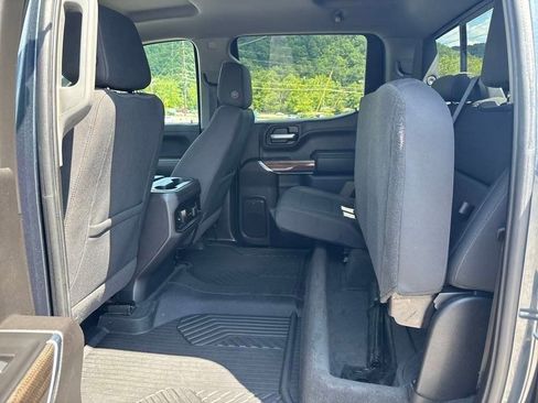 Used 2020 Chevrolet Silverado 1500 RST image 36