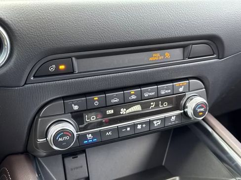 New 2025 MAZDA CX-5 Signature image 15