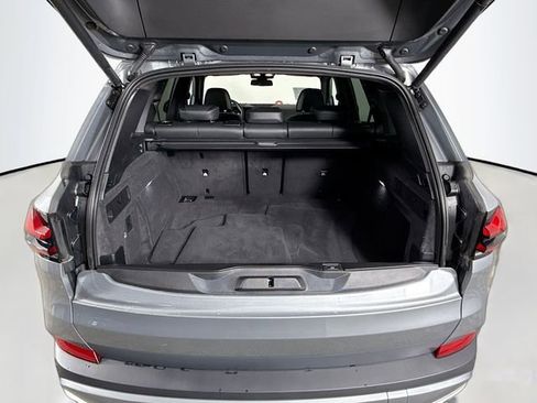 Used 2024 BMW X5 xDrive40i w/ Premium Package image 28