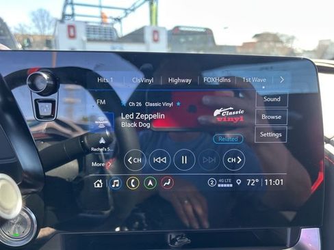 Certified 2023 Chevrolet Corvette Stingray Premium Conv w/ Z51 Performance Package image 27