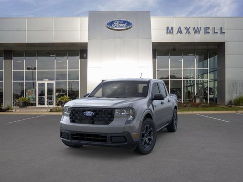 New 2025 Ford Maverick XLT w/ Equipment Group 302A image 24