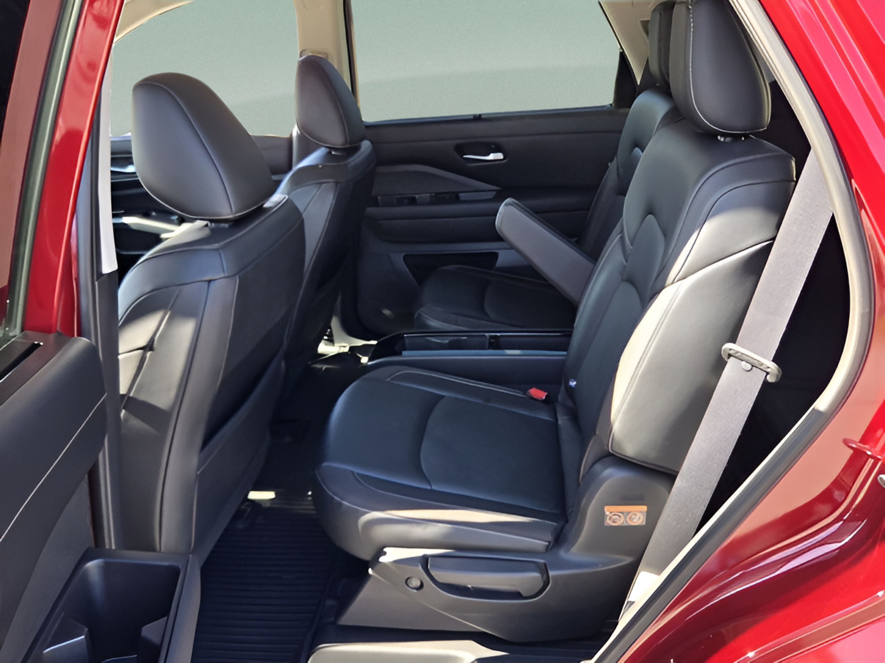Used 2022 Nissan Pathfinder SL w/ SL Premium Package FWD image 10