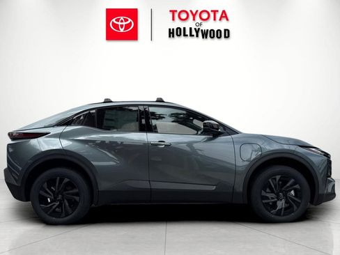 New 2026 Toyota C-HR AWD/4WD image 3