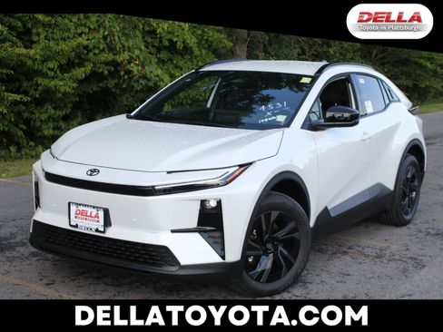 New 2026 Toyota C-HR AWD/4WD image 1