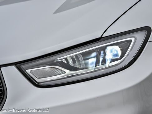 Used 2024 Chrysler Pacifica Limited w/ S Appearance Package image 12