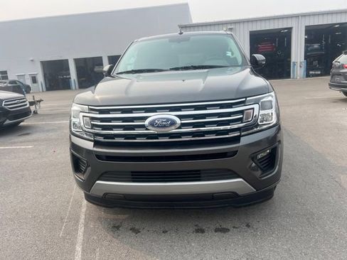 Used 2019 Ford Expedition Max XLT w/ Equipment Group 202A RWD image 11