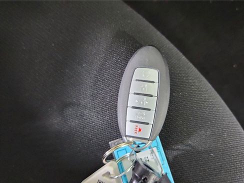 Used 2022 Nissan Sentra SV image 27