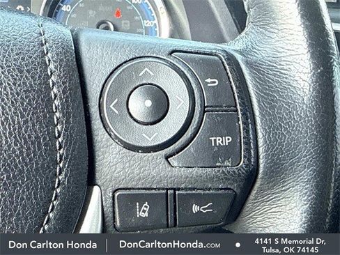 Used 2019 Toyota Corolla SE image 23