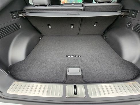 Used 2025 Genesis GV60 Advanced image 26