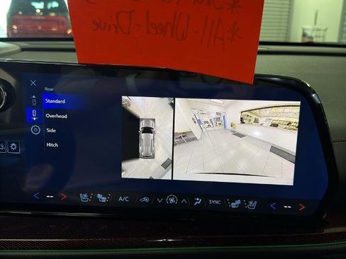 New 2026 Chevrolet Traverse RS w/ LPO, Floor Liner Package image 21