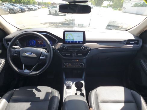 Used 2020 Ford Escape Titanium AWD/4WD image 19