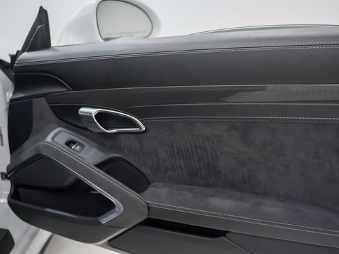 Used 2018 Porsche 911 GT3 image 15