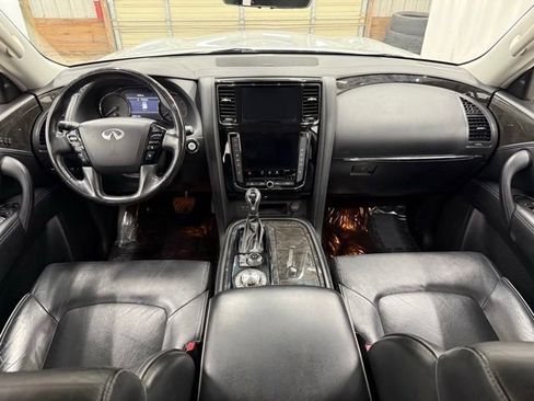 Used 2021 INFINITI QX80 Luxe image 4