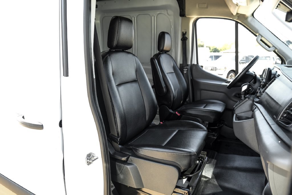 Used 2023 Ford Transit 250 Medium Roof RWD image 31