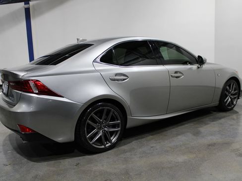 Used 2016 Lexus IS 200t image 7