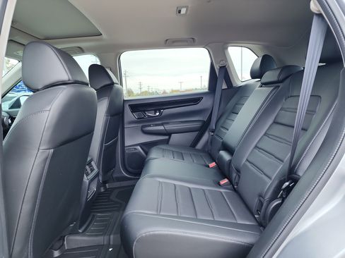 Used 2025 Honda CR-V EX-L image 11