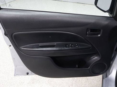 Used 2024 Mitsubishi Mirage ES image 12