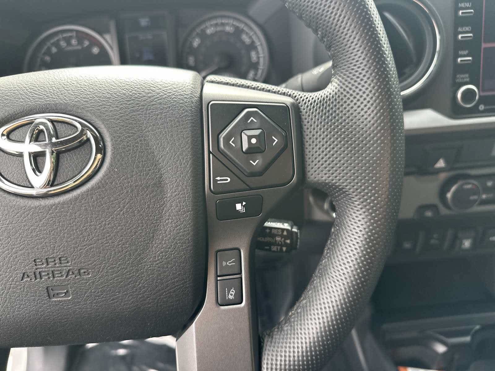 Used 2022 Toyota Tacoma TRD Off-Road w/ Technology Package RWD image 20