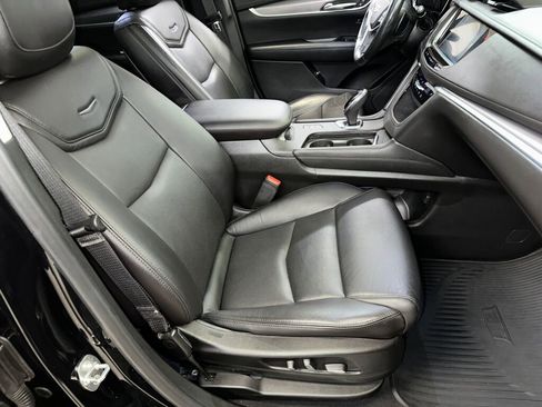 Used 2019 Cadillac XT5 Luxury image 33