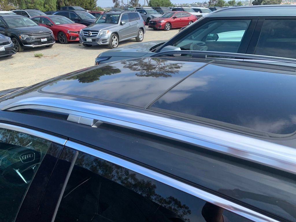 Used 2017 Audi A4 2.0T allroad Prestige w/ Prestige Package AWD/4WD image 9