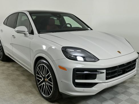 New 2026 Porsche Cayenne S image 27