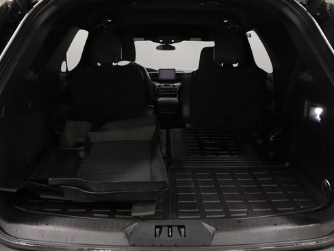 Used 2023 Ford Explorer Timberline w/ Timberline Technology Package AWD/4WD image 19