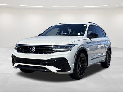 Used 2023 Volkswagen Tiguan SE R-Line
