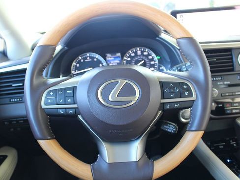 Used 2017 Lexus RX 350 AWD image 17