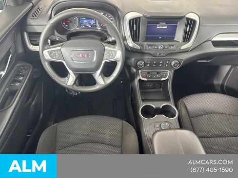 Used 2024 GMC Terrain SLE AWD/4WD image 25