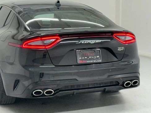 Used 2018 Kia Stinger GT2 AWD/4WD image 41