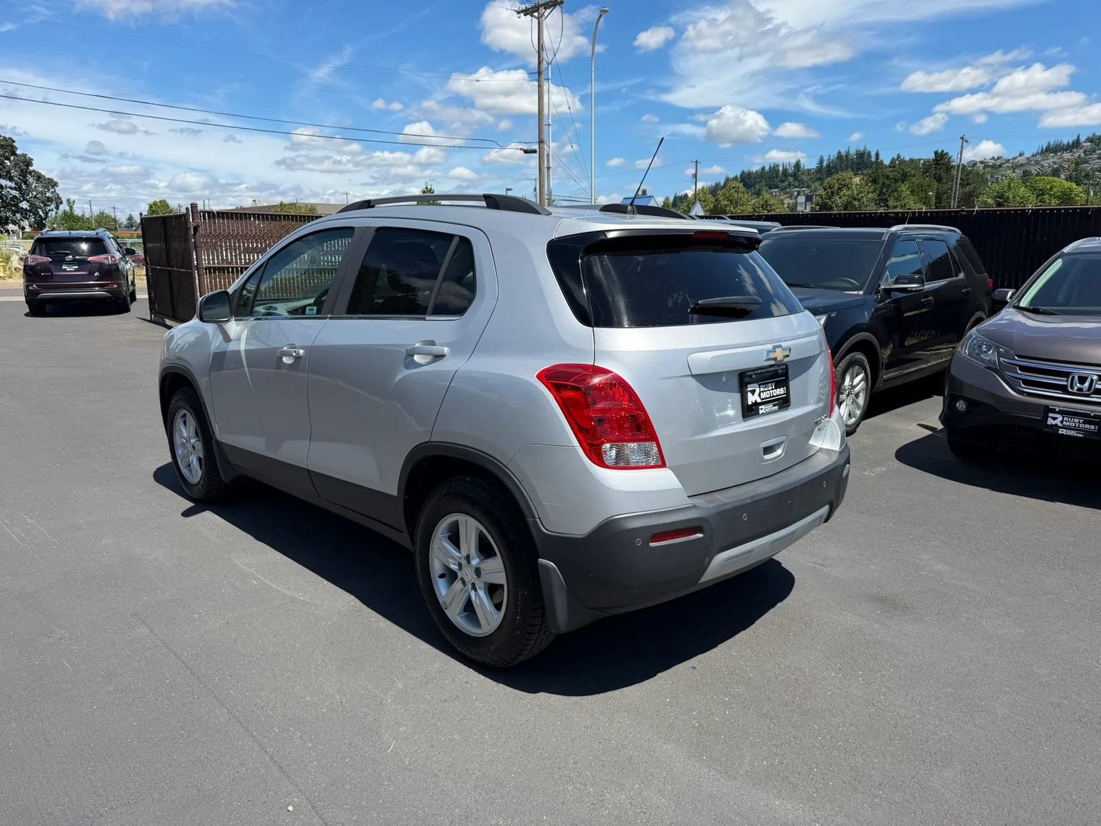 Used 2015 Chevrolet Trax LT w/ LT Plus Package AWD/4WD image 7