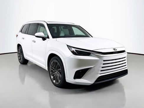 New 2026 Lexus TX 350 AWD image 3
