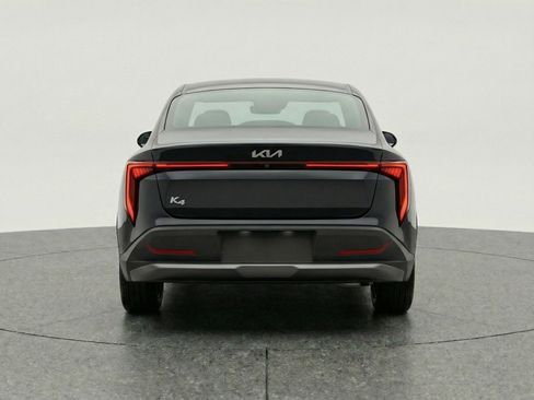 Used 2025 Kia K4 FWD image 7