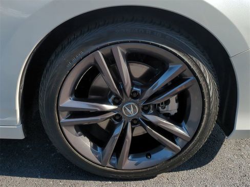 Used 2024 Acura Integra A-Spec image 11