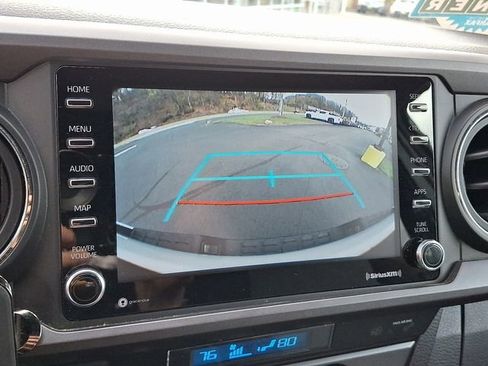 Used 2021 Toyota Tacoma TRD Sport image 19