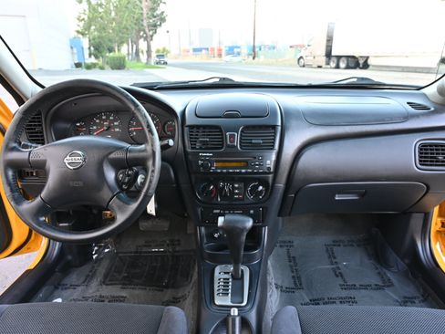 Used 2006 Nissan Sentra 1.8 S w/ (S04) 1.8S Special Editto Pkg FWD image 10