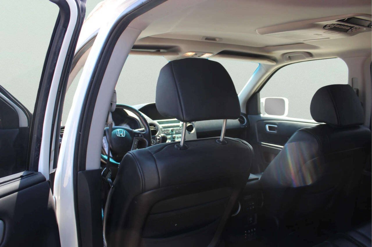 Used 2011 Honda Pilot Touring image 9