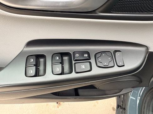 Used 2022 Hyundai Kona SEL w/ Convenience Package image 29