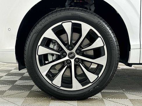 New 2026 Audi Q3 quattro 2.0T AWD/4WD image 30