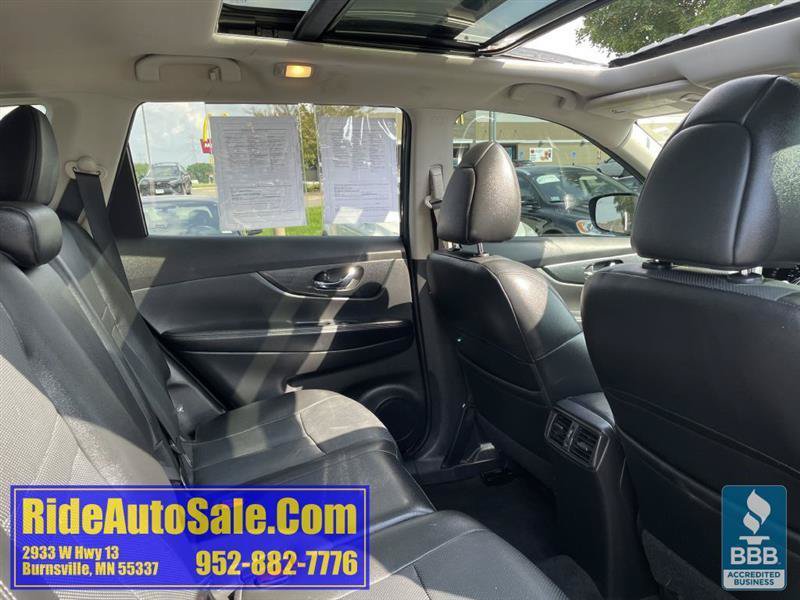 Used 2015 Nissan Rogue SL w/ SL Premium Package AWD/4WD image 16