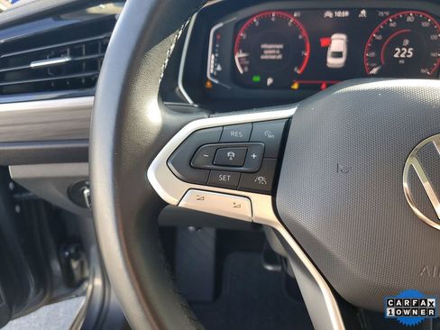 Used 2022 Volkswagen Jetta SEL image 23