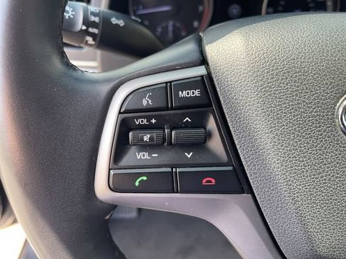 Used 2018 Hyundai Elantra Value Edition FWD image 32