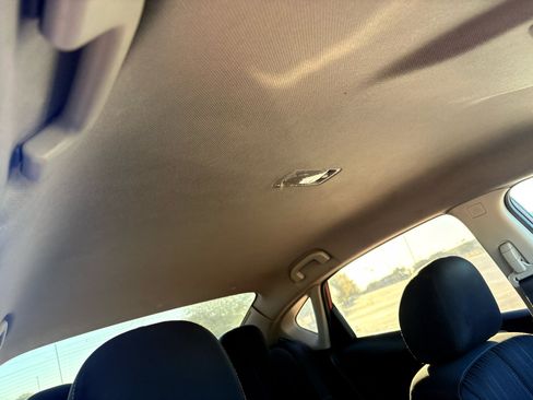 Used 2018 Nissan Sentra SV image 14