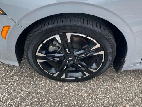 Used 2024 Kia K5 GT-Line w/ GT-Line Premium Package image 17