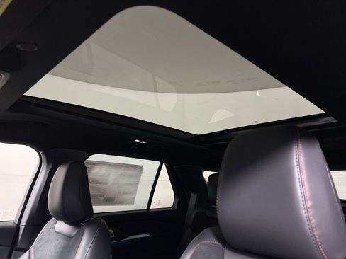 New 2026 Ford Explorer ST w/ Sun And Sound Package image 24